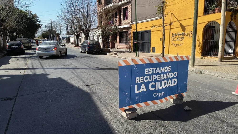 corte-de-calle-por-obras-y-reductores