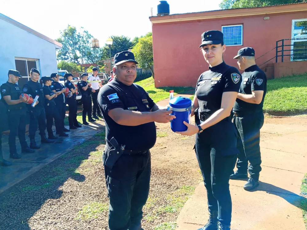 1764961389374-1001311663