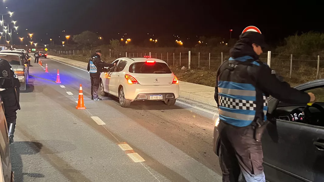 multimedia.normal.bd449c8bfb728d74.bm9ybWFsLndlYnA=