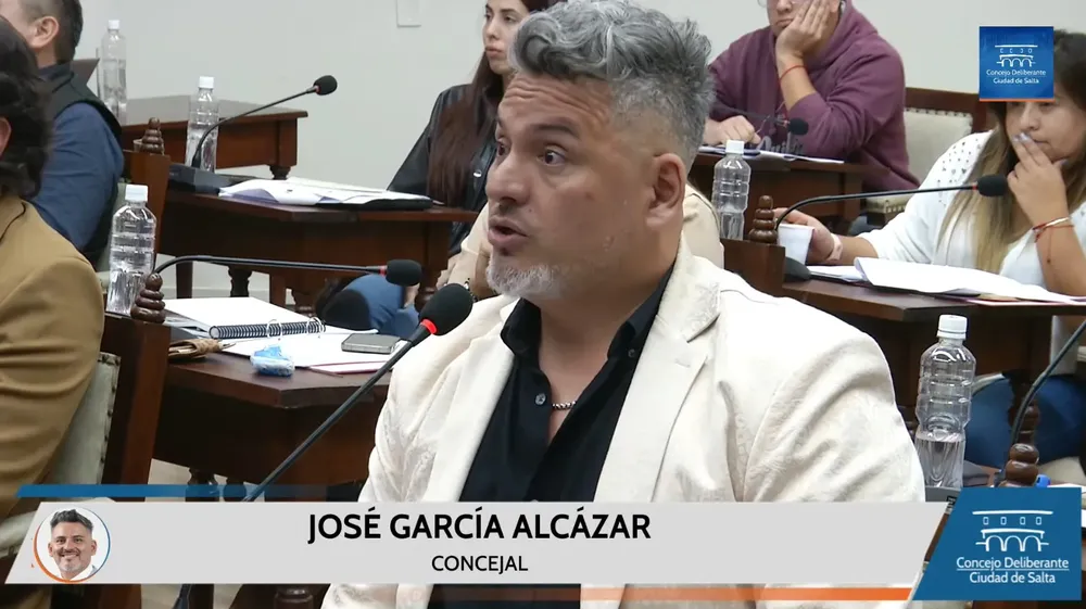 multimedia.grande.8c3681a4b2c5c107.Z3JhbmRlLndlYnA=