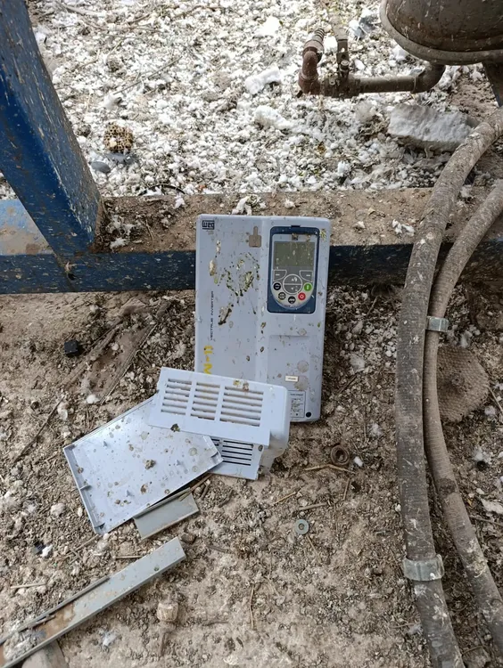 2d895f0c-cd9e-4003-b35b-efa9bba58f47