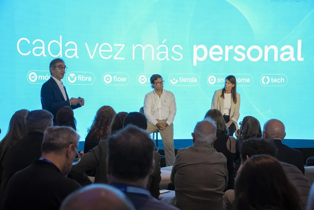 Cada Vez Más Personal (2)