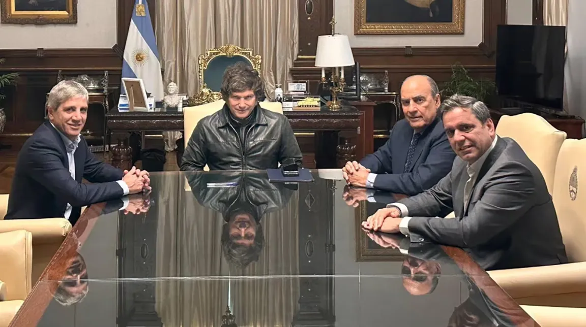 MINISTRO INTERIOR