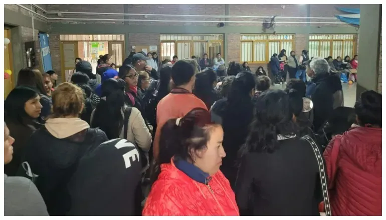 DeWatermark.ai_1759756180171