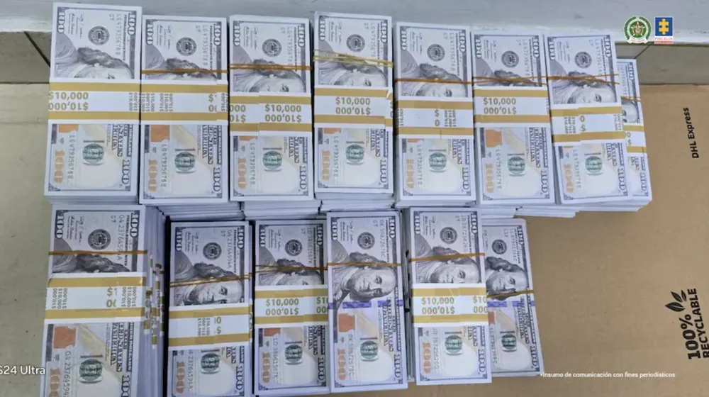 Captura de pantalla 2025-08-24 a la(s) 12.44.35