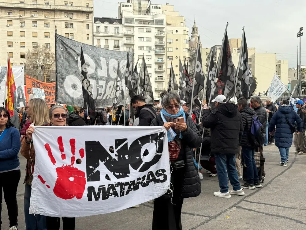 2f9cd028-2921-46bd-af2a-e02d99880b1a