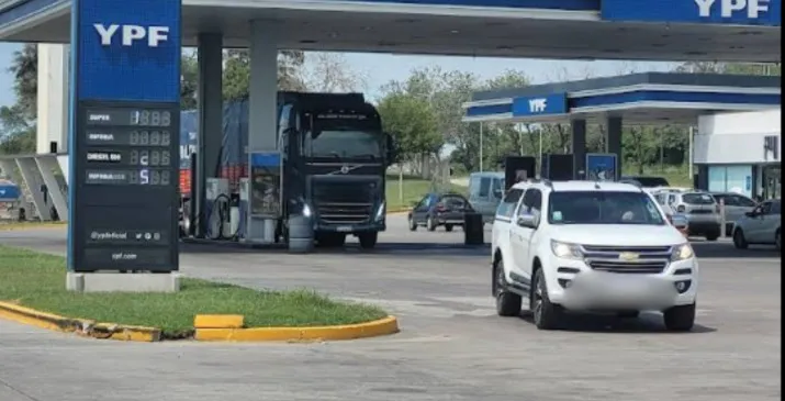 69317d2a057eb_715_365!