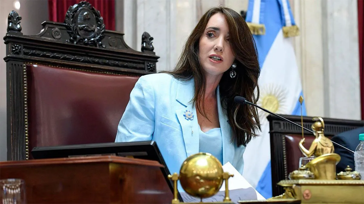 victoria-villarruel-539234-064123