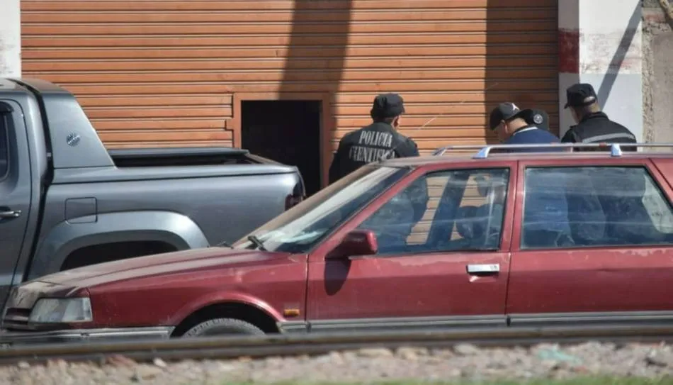 DeWatermark.ai_1762220385857