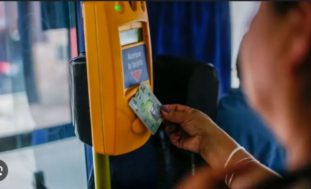 22785-saeta-pide-subir-el-boleto-de-colectivo-a-995-pesos